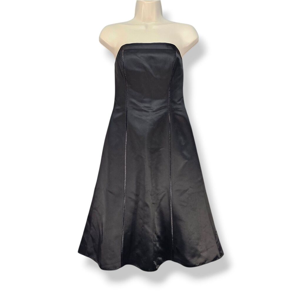 Ann Taylor Black Satin Strapless Fit & Flare Cocktail Dress Size 0 NWT A-Line